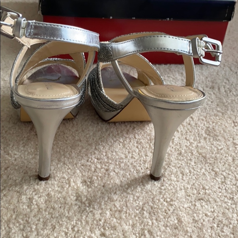 Silver Pumps - Picture 3 of 5